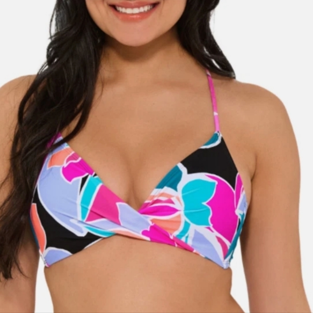 Decree Abstract Triangle Halter Bikini Top - Picture 3 of 4